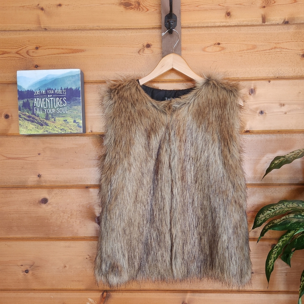 Tanming 💜 Faux Animal Fur Vest Brown Autumn‎ Winter Warm Comfy Fluffy Medium